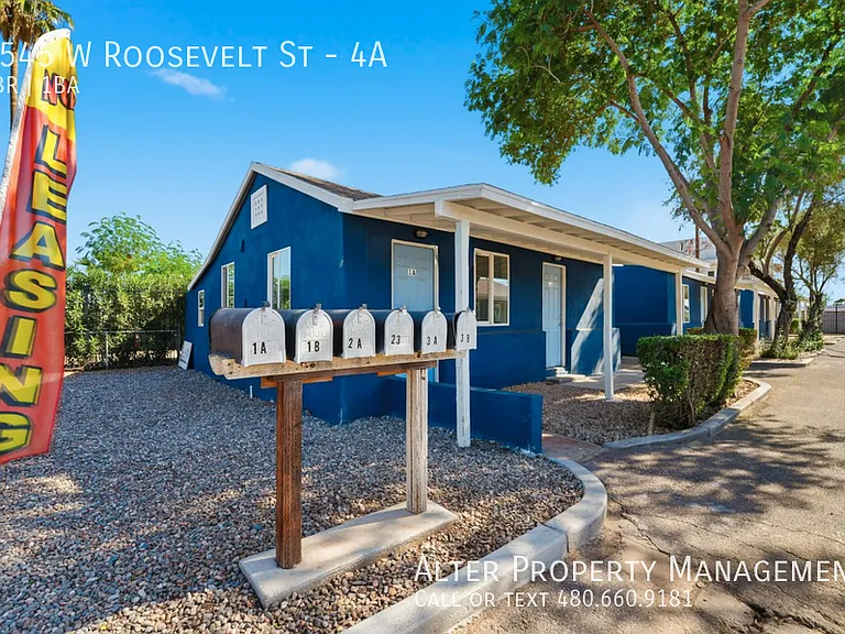 1545 W Roosevelt St #4A — Photo 4