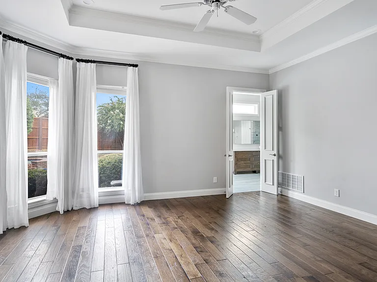 3705 Country Oak Ct — Photo 14