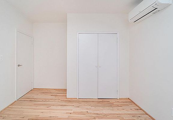3rd image of 32-77 34th St #2K
