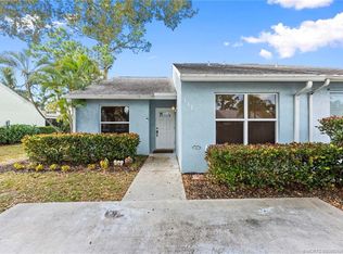 111 Oakwood Dr, Jupiter, FL 33458