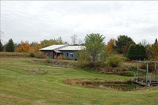 2nd image of 331 Round Lake Rd