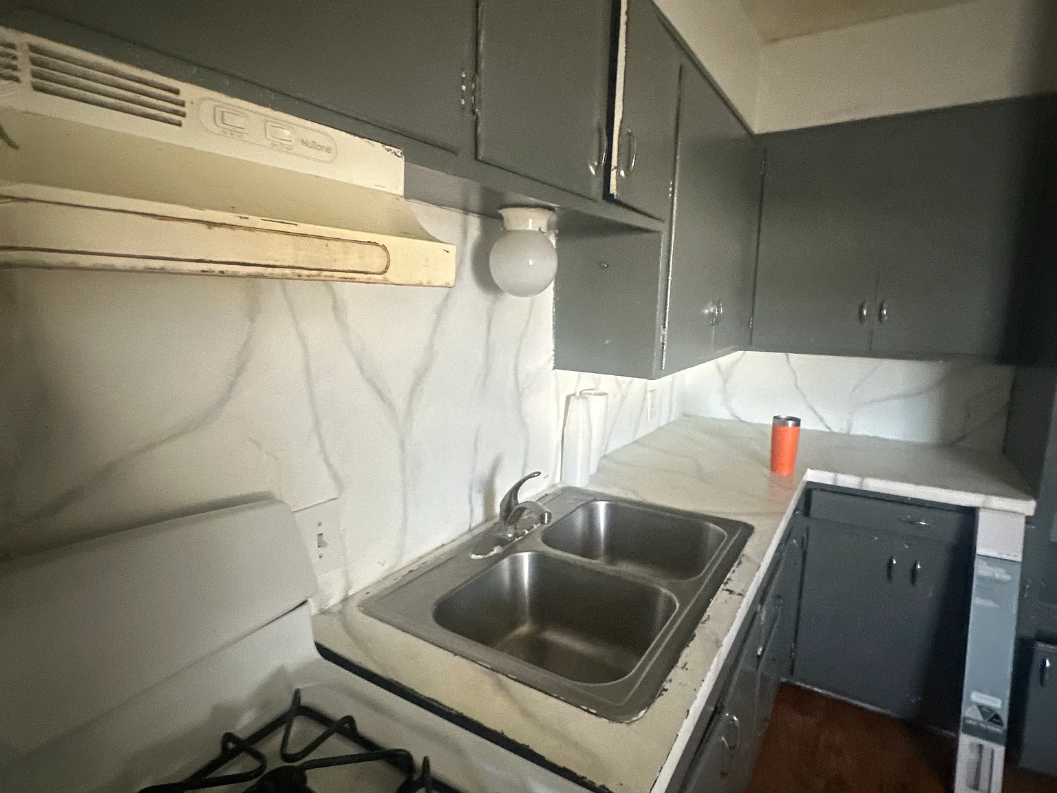 3 bed, 975 sqft, $995 — Photo 4