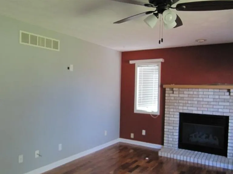 3601 W Brenwick Dr — Photo 4