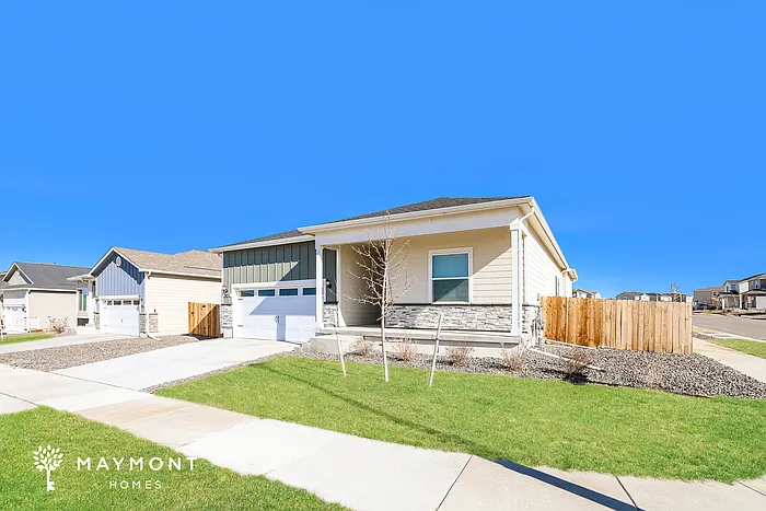 3 bed, 2.0 bath, 1965 sqft, $2,995 — Photo 3