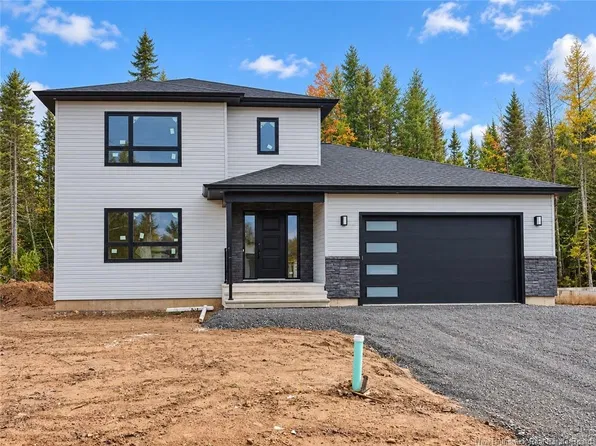 196 Carrington Dr, Riverview, NB E1B 0P4