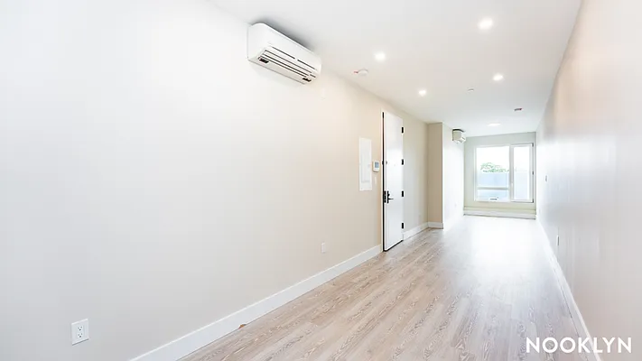 Rented by Nooklyn NYC LLC | media 20