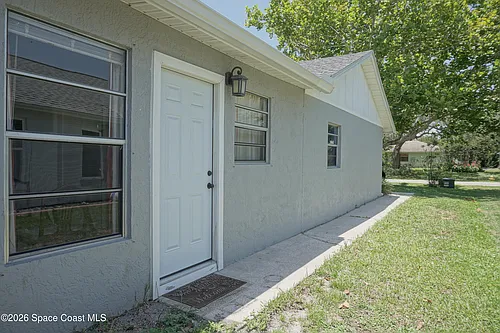 1423 Jasper Ave NW Photo 1
