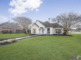 10280 Carter Hills Ave, Denham Springs, LA 70726