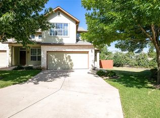 2410 Great Oaks Dr APT 804, Round Rock, TX 78681
