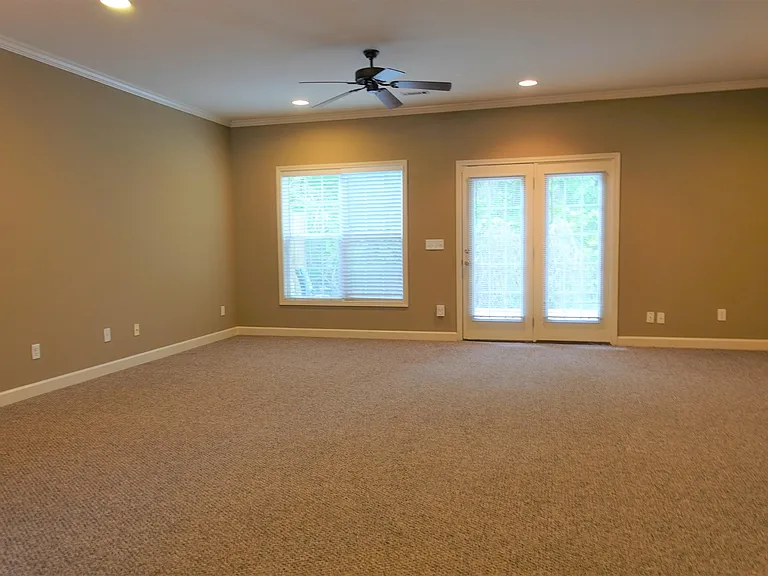 113 Bankside Ln — Photo 4