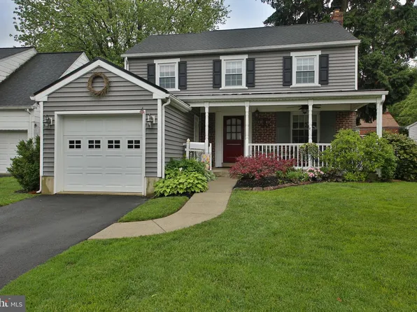 1970 Maplewood Ave, Abington, PA 19001