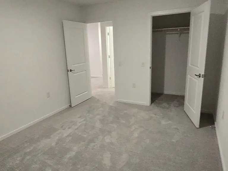 ROOM 4