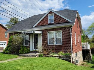 14 Bowery St, Frostburg, MD 21532