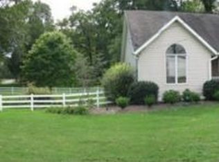 3322 State St NE, Canton, OH 44721