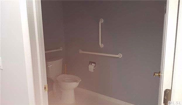 2nd image of 312 Larkfield Rd
