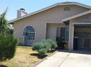 15891 Paradise Ave, Ivanhoe, CA 93235