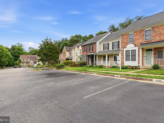 3rd image of 4213 Devonwood Way