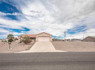 636 Aquamarine Dr, Lake Havasu City, AZ 86406