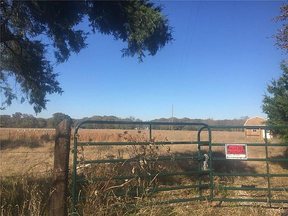 4th image of 638 County Road 3103