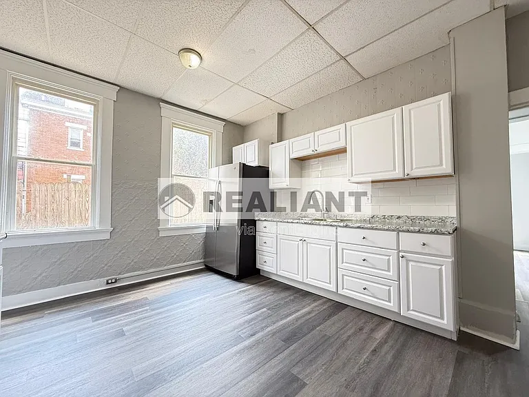 942 Columbia St #1 — Photo 11