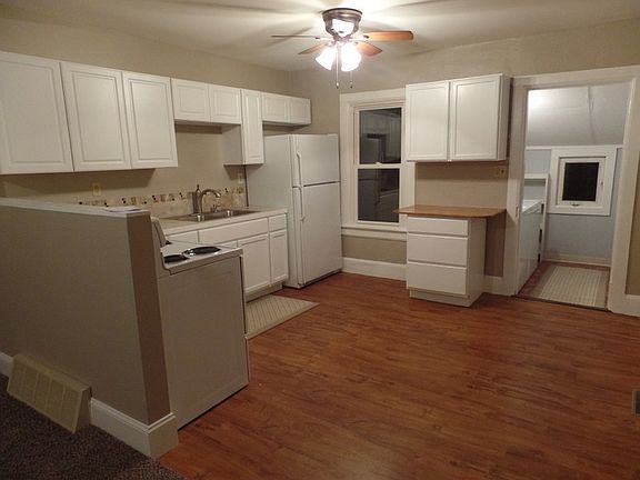 5th image of 1807 East Ave S