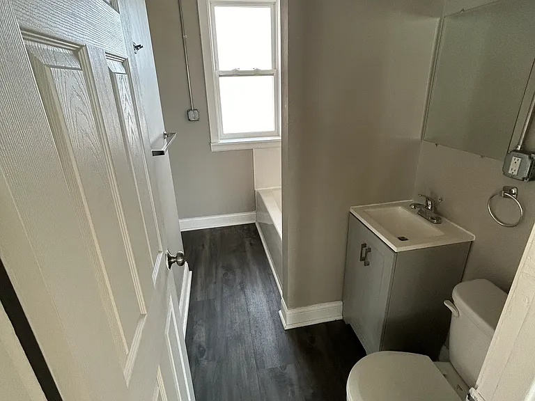 5948 Park Pl #304 — Photo 7