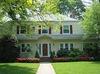 2nd image of 2 Woodland Rd