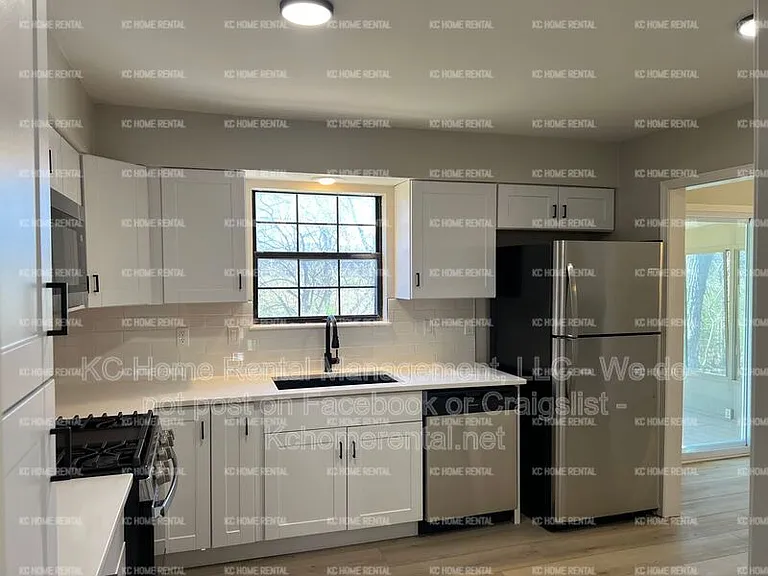 12196 S Blackfoot Dr — Photo 3