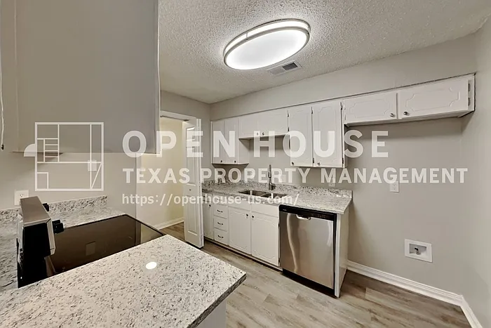 5905 Nanci Dr — Photo 5