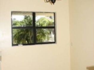102 Colony South Dr, Tarpon Springs, FL 34689