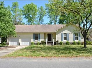 323 Land O Pines Cir, Moncks Corner, SC 29461