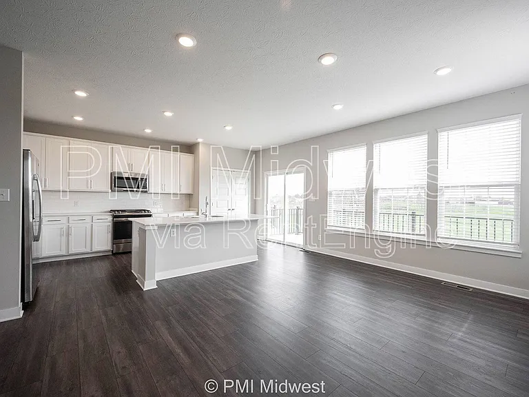 7278 Zanesville Rd — Photo 16