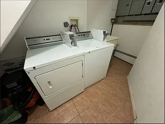 Rented by Brickview NYC Realty NYV LLC | media 12