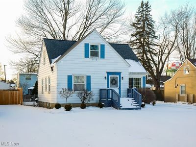 5086 Whitethorn Ave, North Olmsted, OH, 44070