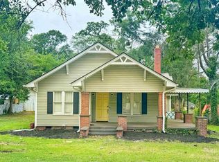 203 Arlington Rd, Greer, SC 29651