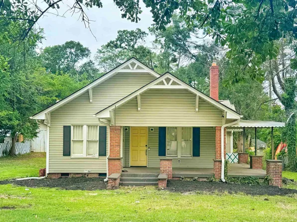 203 Arlington Rd, Greer, SC 29651