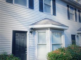 1550 Oakpointe Dr #B, Marietta, GA 30008