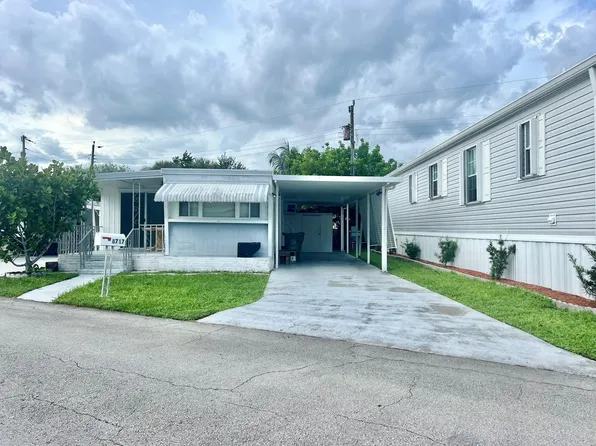 8717 SW 16th Place, Davie, FL 33324