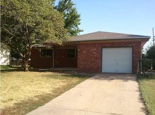 8521 W Murdock Ave, Wichita, KS 67212