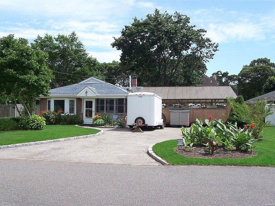 1st image of 70 Bedford Avenue
