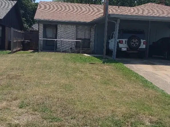3405 S Meadow Dr, Fort Worth, TX 76133