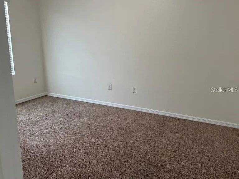 241 Hamlet Rd — Photo 8