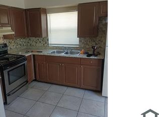 8808 N 14th St APT A, Tampa, FL 33604