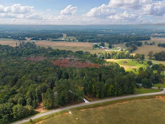 5th image of 1810 Sandy Flat Rd