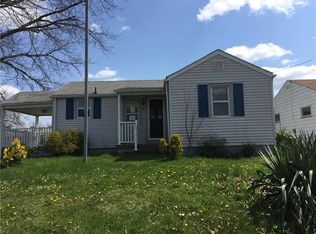 371 Emerson Ave, Farrell, PA 16121