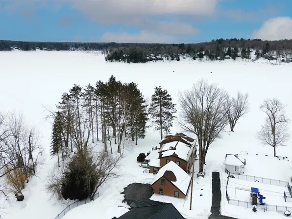 122 Boblin Marina Drive, Mayfield, NY 12117