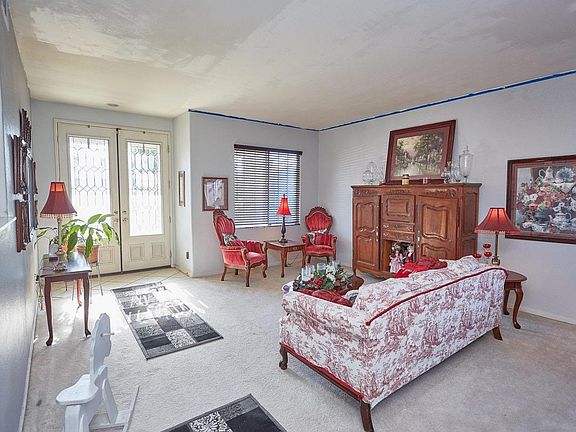 4th image of 15081 Quicksilver Dr