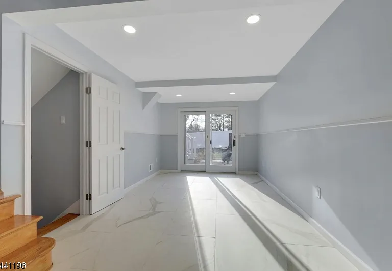 1 Kinderkamack Rd — Photo 3
