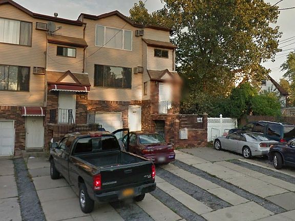 5th image of 381 Bradley Ave #A