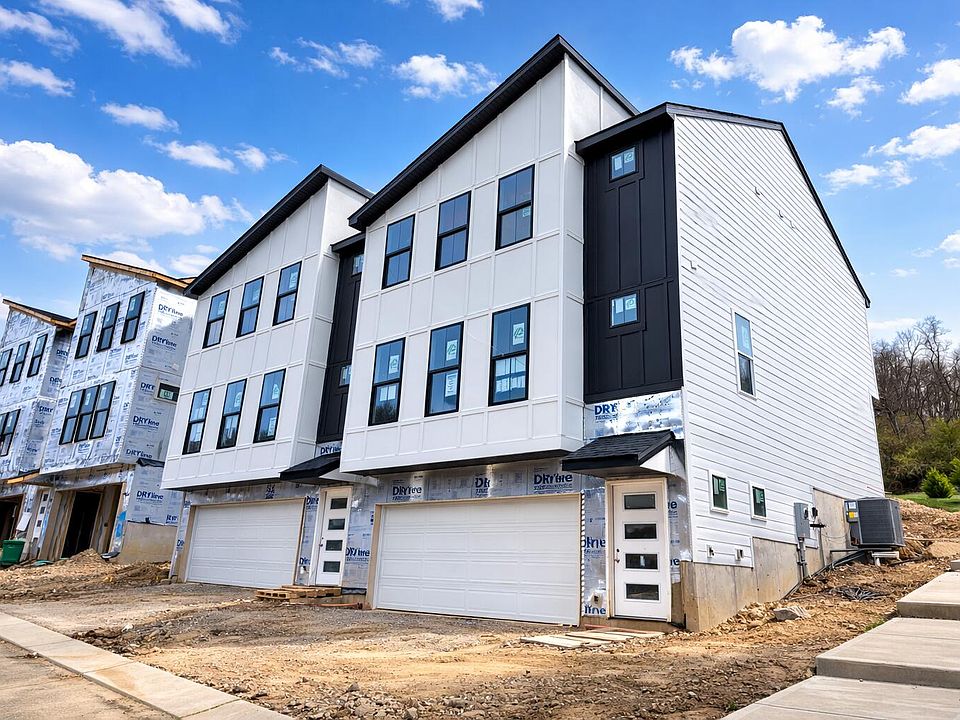 1st image of 706 Belle Ridge Loop #11